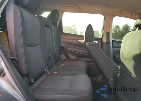 2018 Nissan Rogue S z USA, uszkodzony, nr VIN KNMAT2MV2JP586755